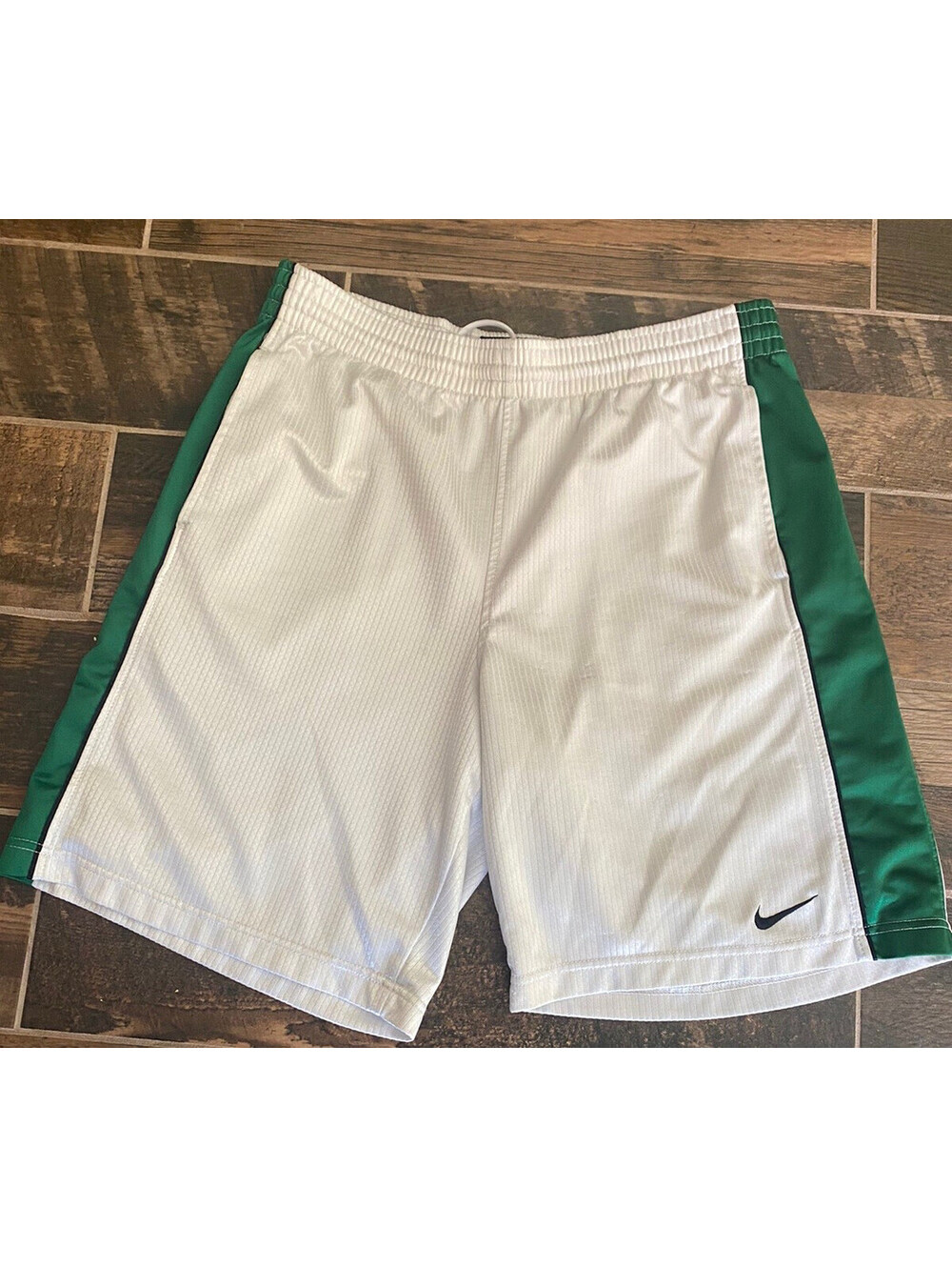 Vtg Nike Basketball Shorts Mens Green White Fully Lined 9" Inseam Medium